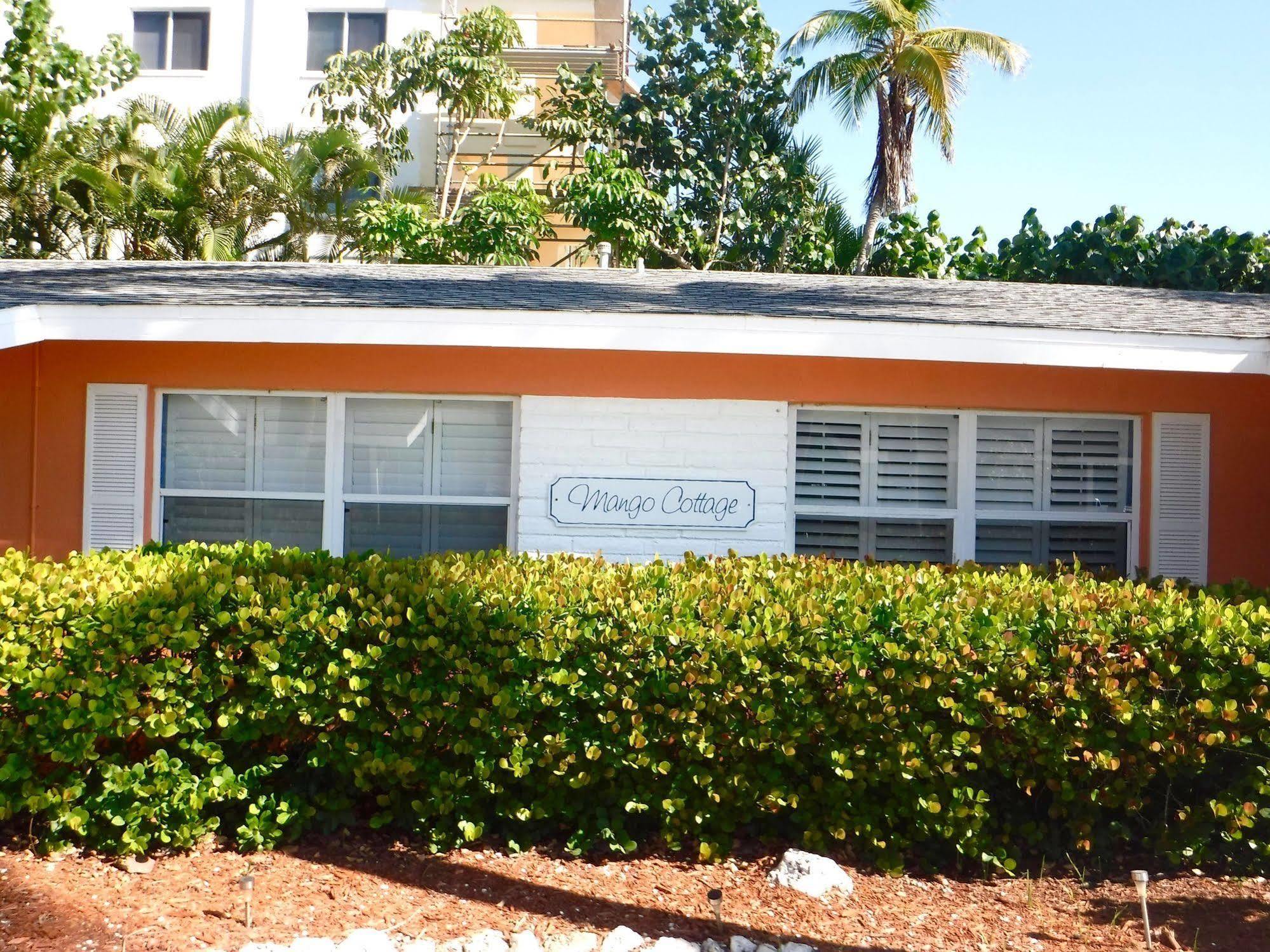 Waterside Inn On The Beach Sanibel Exterior photo