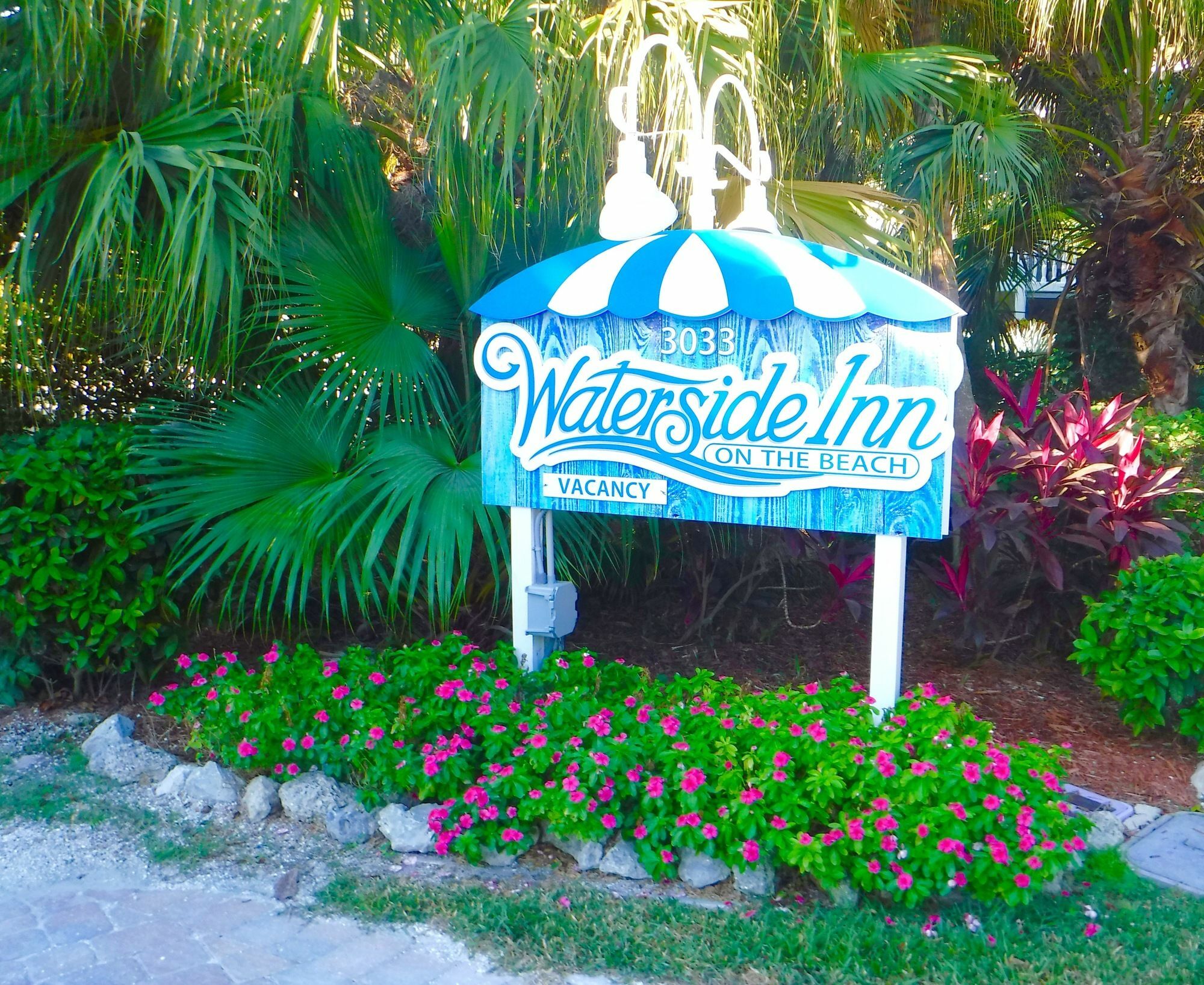 Waterside Inn On The Beach Sanibel Exterior photo